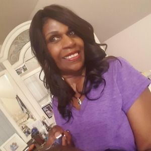 Meet your Posher, Antoinette